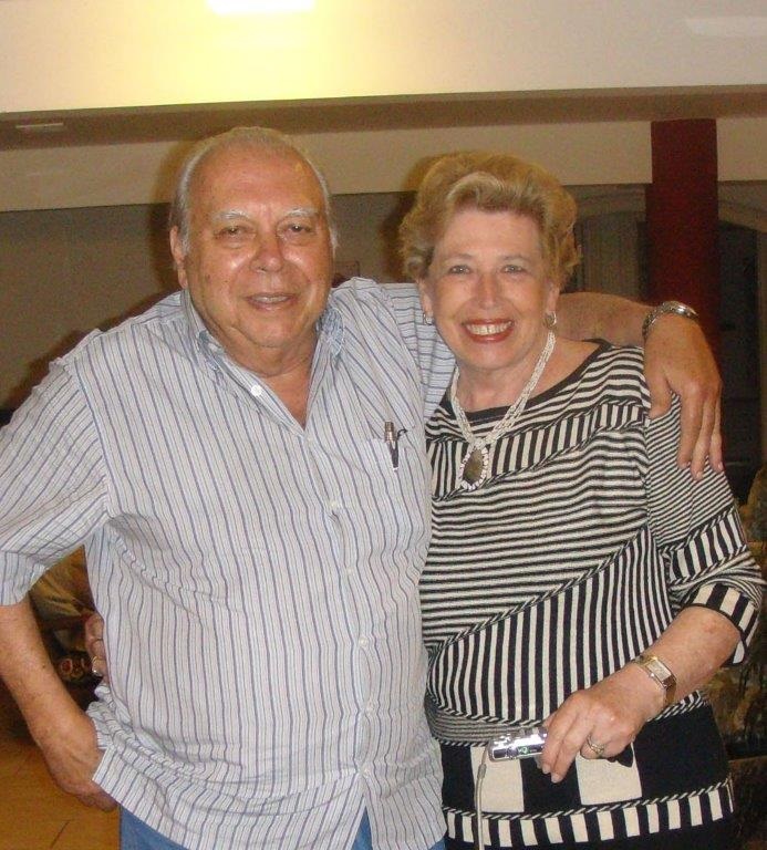 Ao lado do marido, eng. eletric. Luiz Fernando Tavares