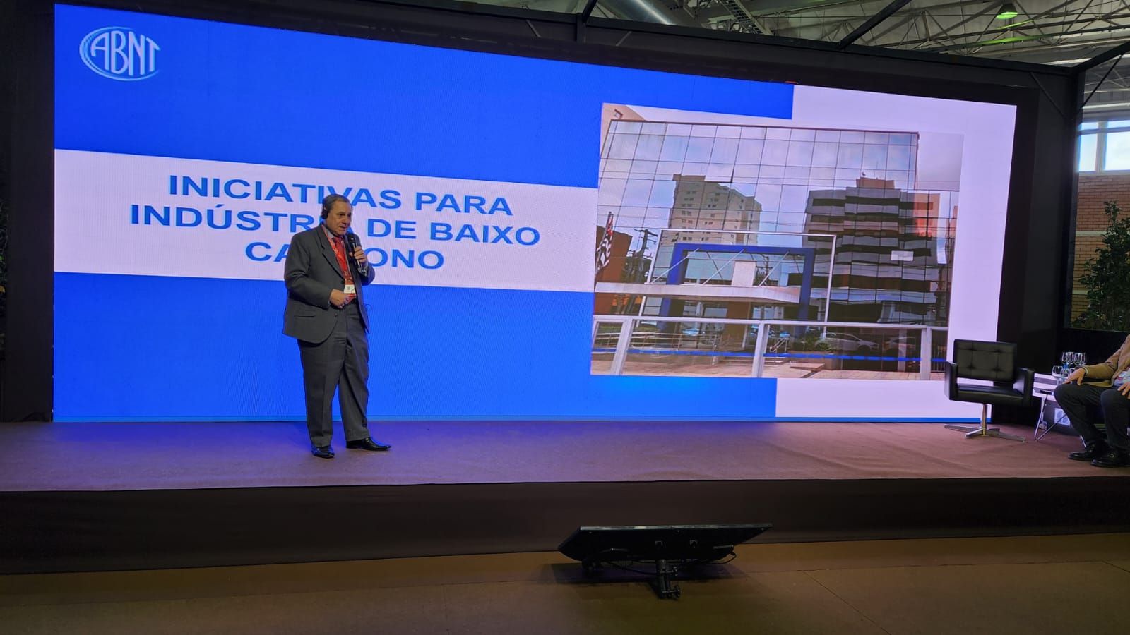 Mário William Esper