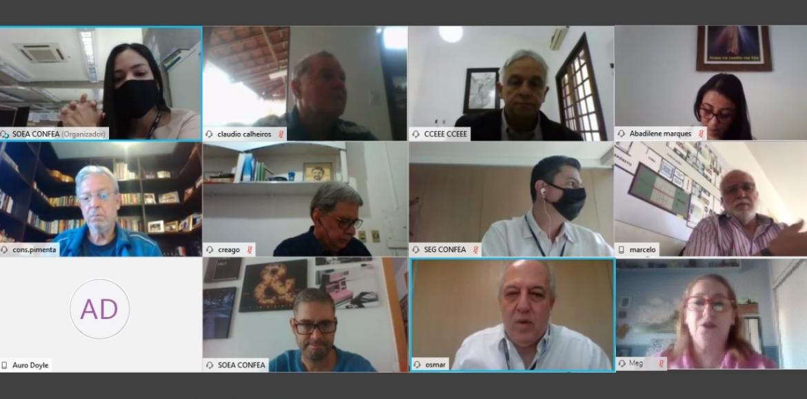 A videoconferência da Con77Soea foi presidida pelo engenheiro civil Osmar Barros Jr., presidente em exercício do Confea e teve participação do presidente do Crea-GO, eng agr. Francisco Almeida; presidente do Crea-TO, eng. civ. Marcelo Maia; coordenador da Comissão de Articulação Institucional do Sistema (Cais), eng. civ. João Carlos Pimenta; coordenador da Comissão do Mérito, eng. mec. Carlos de Laet Simões Oliveira; coordenador nacional representante das Coordenadorias de Câmaras Especializadas dos Creas, eng. eletric. José Antônio Latrônico Filho; representante-adjunto do Colégio de Entidades Nacionais na ConSoea, Auro Doyle; superintendente de Estratégia e Gestão do Confea, Renato Barros; gerente de Comunicação do Confea, Felipe Pasqualini; secretária executiva da Soea no Confea, Silvia Nunes; assistente da Con77Soea, Marcos Magalhães; presidente em exercício da Mútua, eng. agr. Cláudio Calheiros; gerente de Comunicação da Mútua, Margareth Vicente; e secretária-executiva da Soea no Crea-GO, Abadilene Marques.