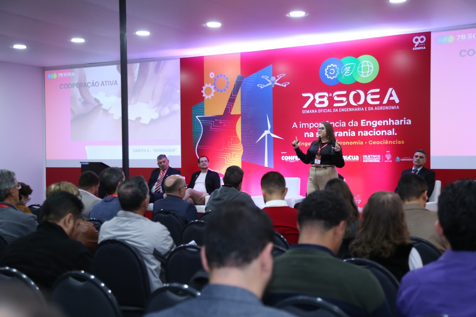 Engenheira de segurança do trabalho Emília Regina Domingos