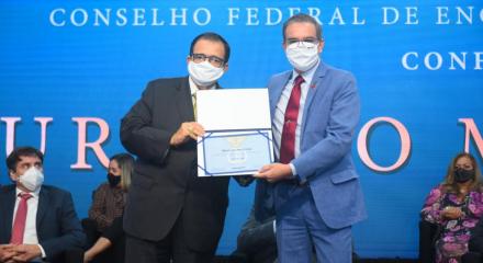 Bitencourt e de Laet