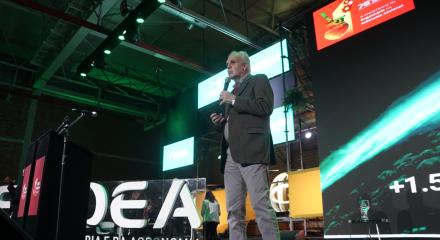 Marcando o encerramento das palestras do auditório principal da Soea, o climatologista Carlos Nobre fez um alerta enfático sobre as mudanças climáticas do planeta