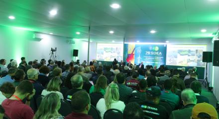 Painel sobre Carbono Zero atraiu grande público à Soea