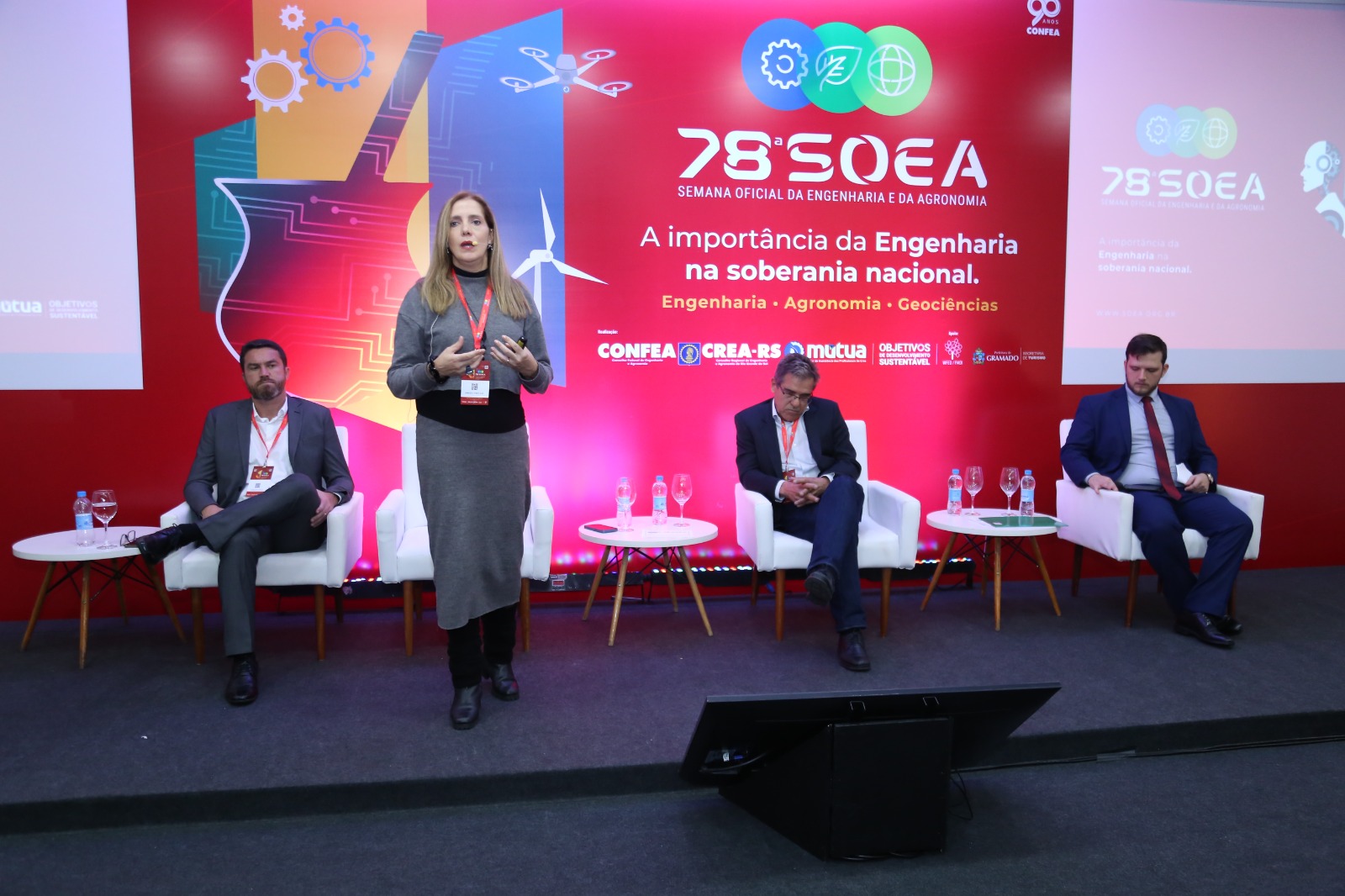 Auditora do TCDF Adriana Portugal